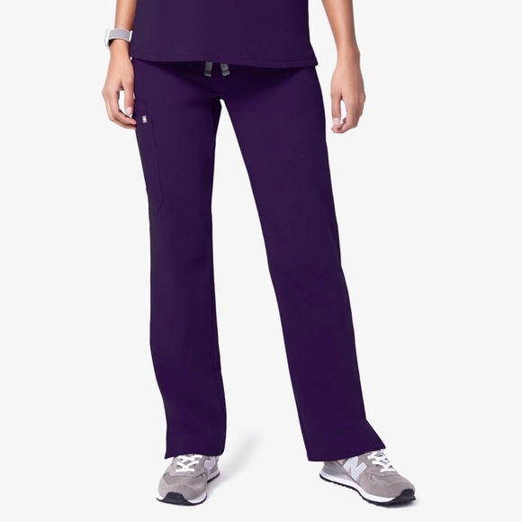 Figs Purple Scrub Set - Picture 2 of 13